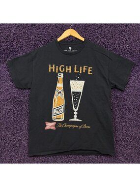 Miller High Life The Champagne Of Beers T-Shirt Size Medium